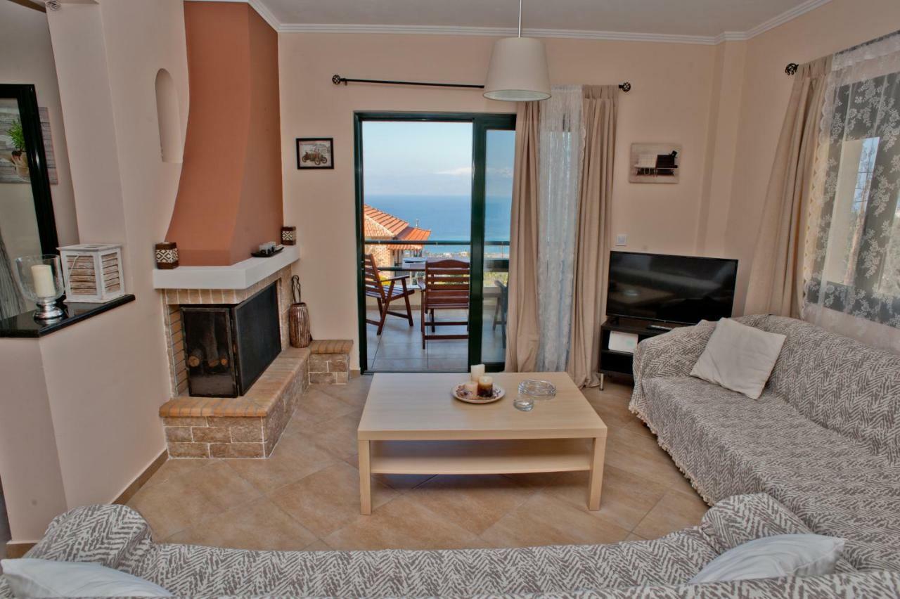 הוילה Evrostína Elina'S House מראה חיצוני תמונה